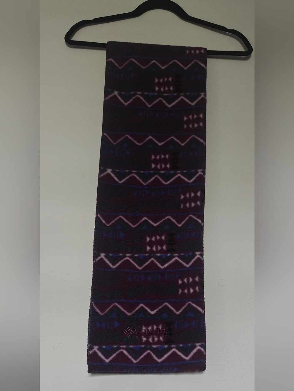 Vintage Columbia Geometric Fleece Scarf 🧣